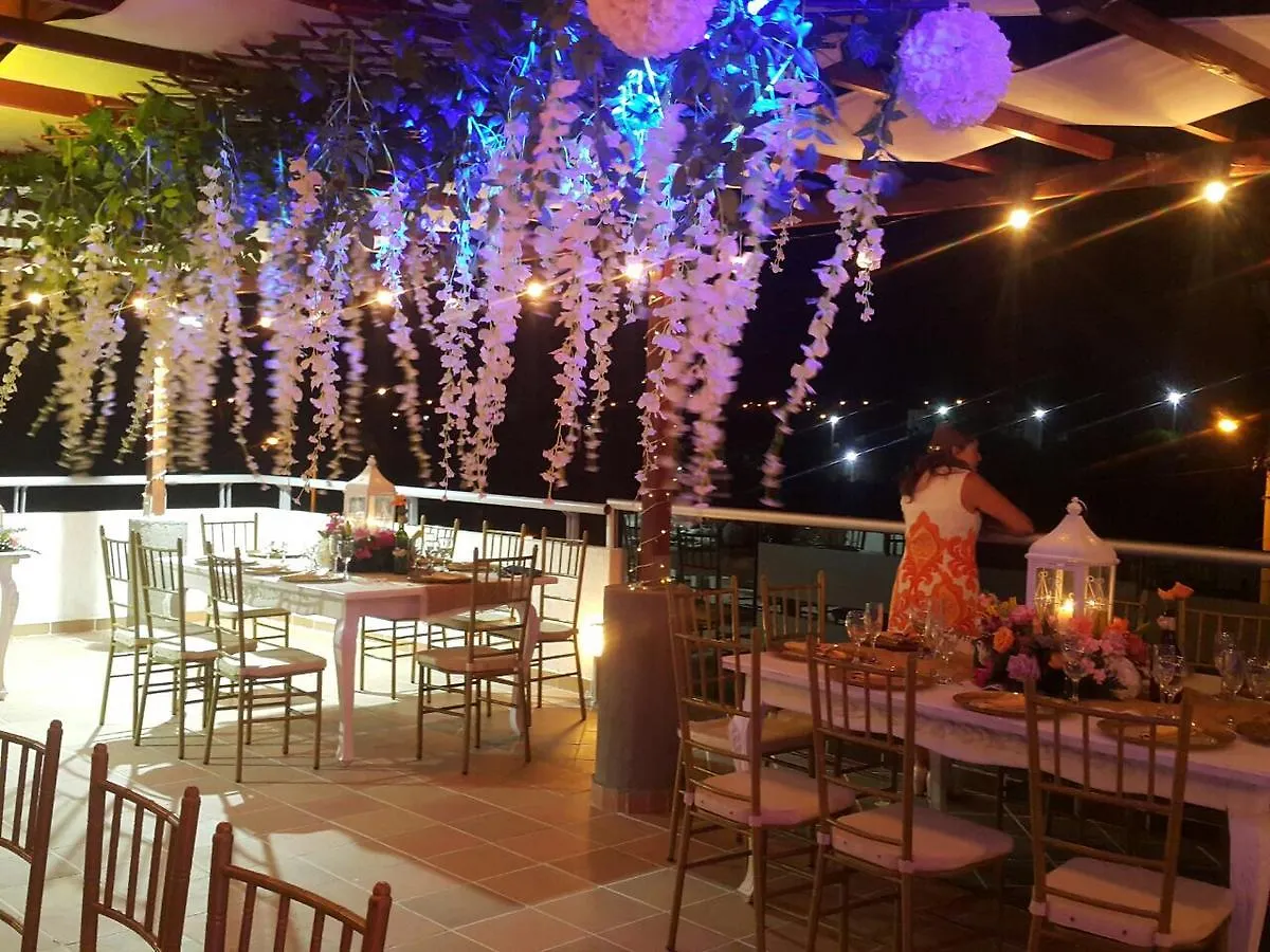 Hotel Donama Santa Marta   Santa Marta (Magdalena)